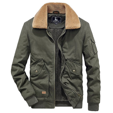 Men's warm military style jacket with flap pockets