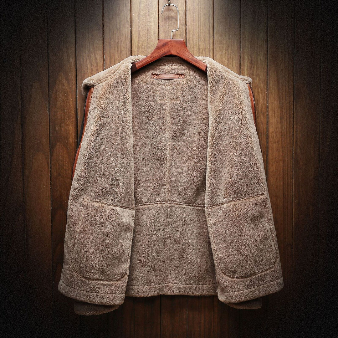 Men's shearling-lined jacket for ultimate warmth