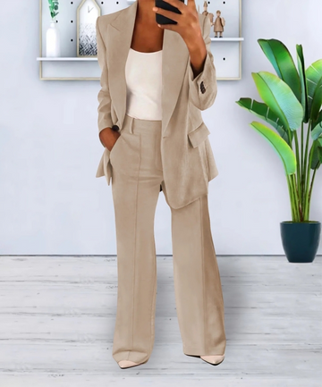 Women's Two-Piece Set - Ribbed Knit - Long Sleeve Top & High-Waisted Pants - Elegant Formal Wear