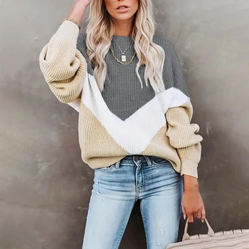 Elegant women's pullover sweater with round neck